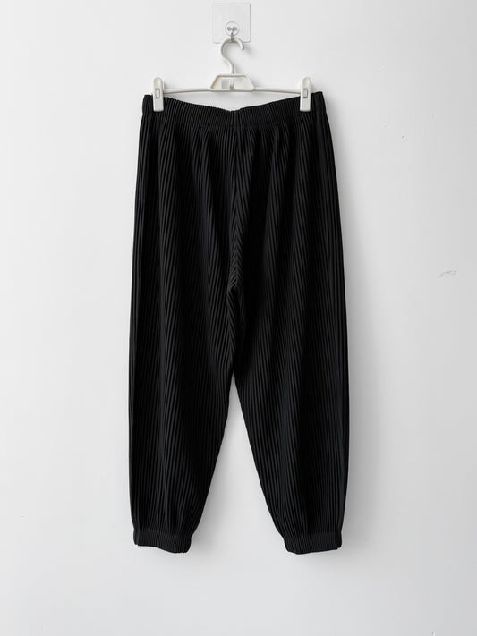 Homme Plissé Issey Miyake Pleated Lantern Trousers Black