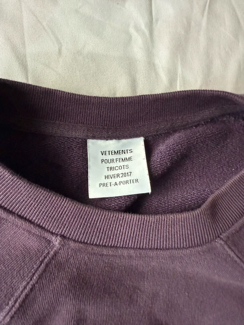 Vetements F/W 2017 Unskinny Sweatshirt
