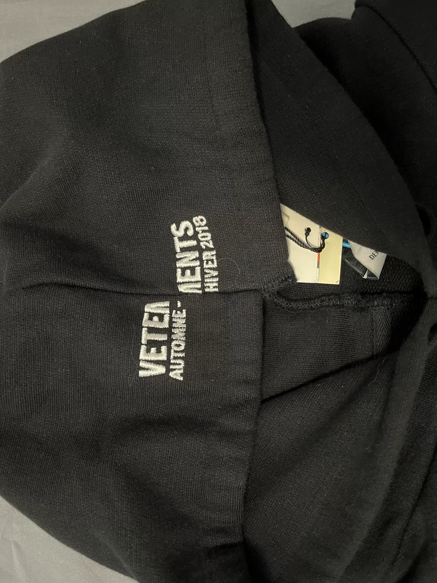 Vetements A/W18 Split Antwerpen Hoodie
