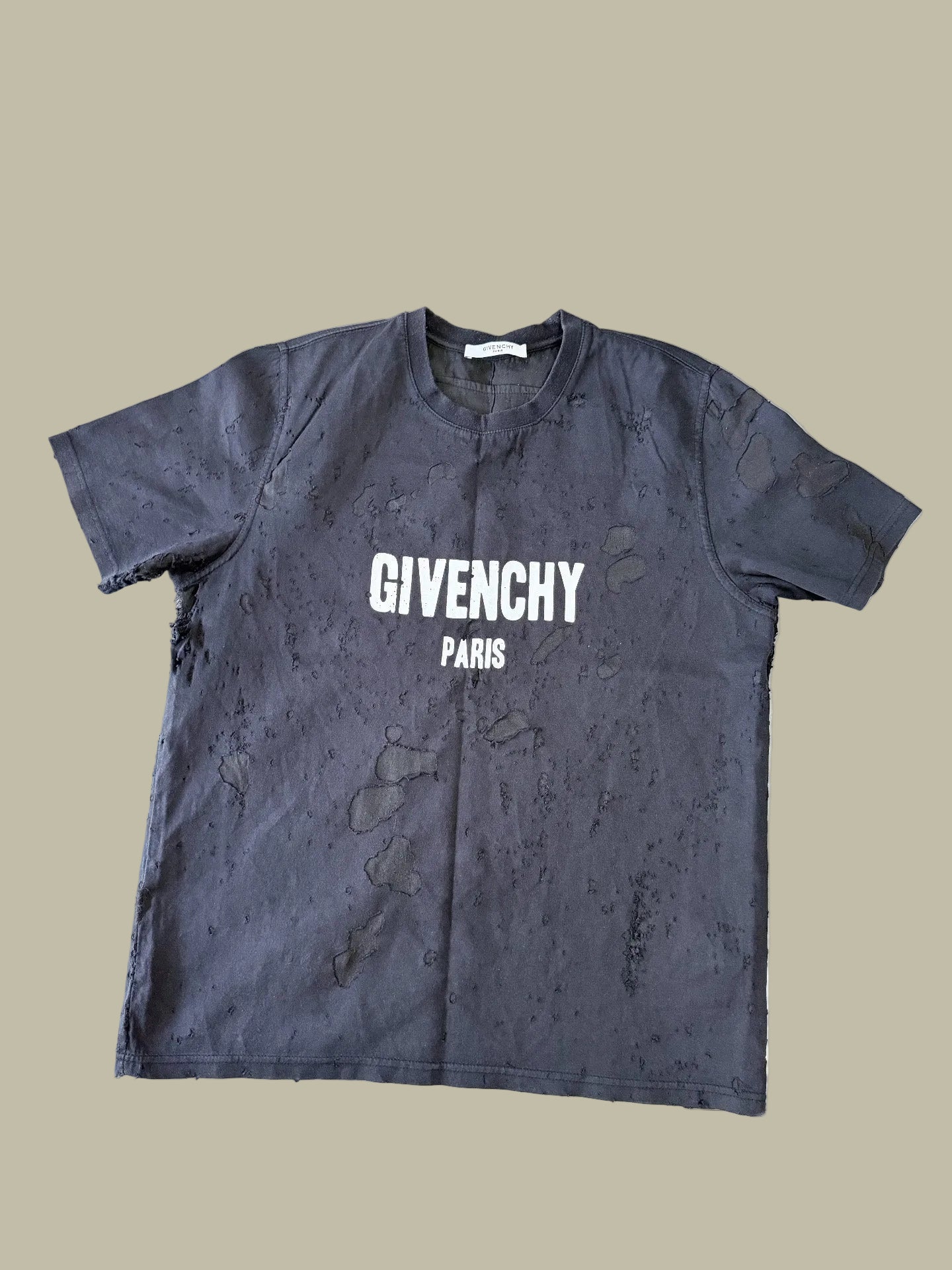 Givenchy Logo-Print Distressed Cotton T-Shirt  size XS