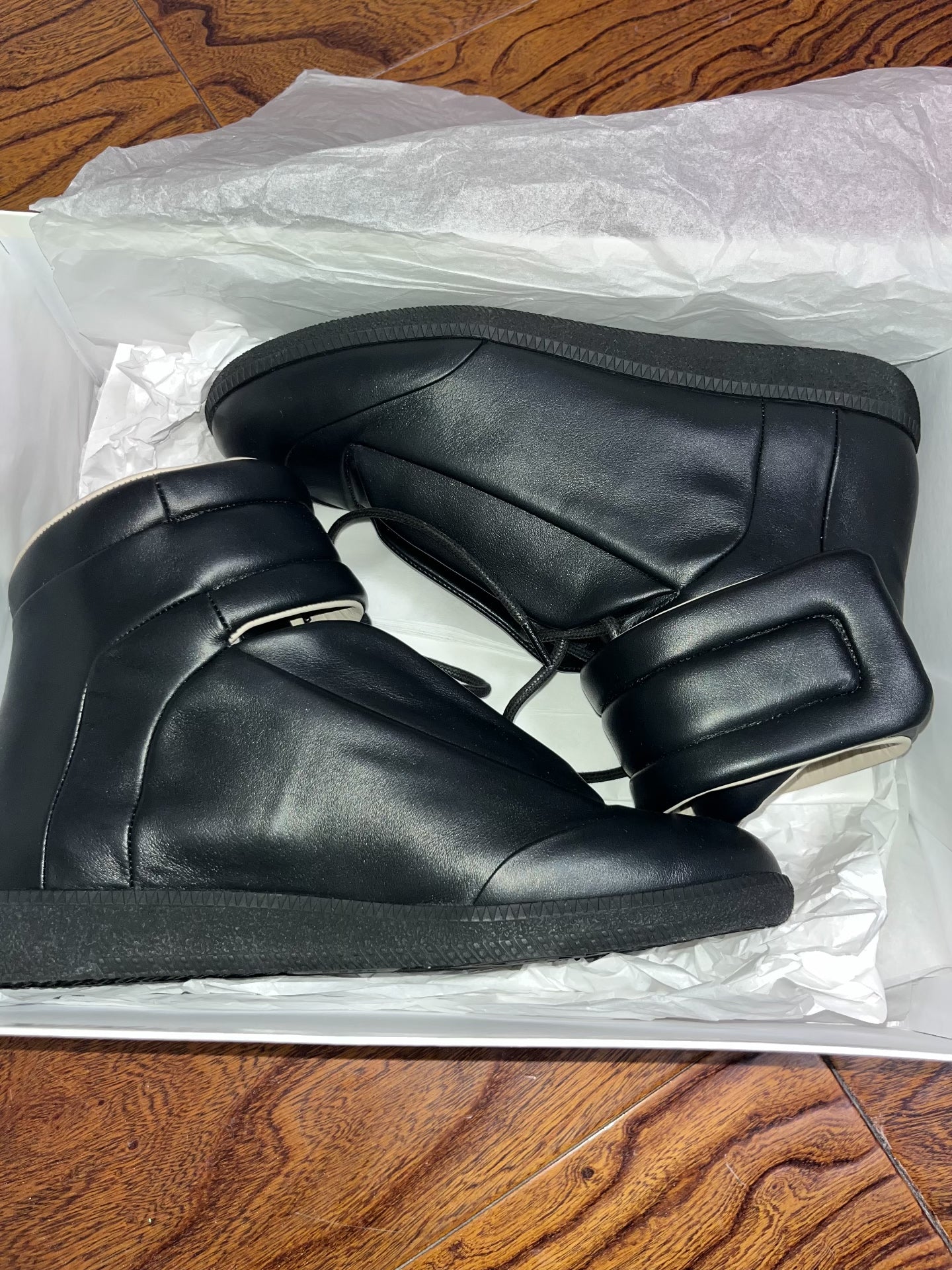 Maison Margiela "Future" High-Top Sneakers  size 43/10