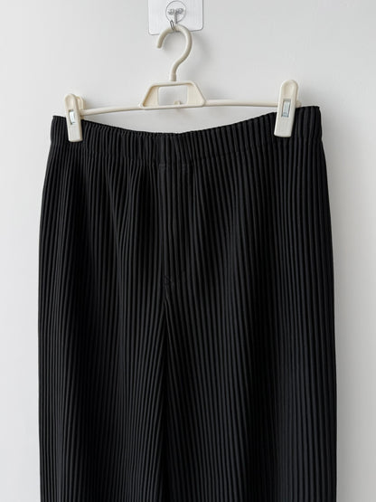 Homme Plissé Issey Miyake Pleated Lantern Trousers  Black