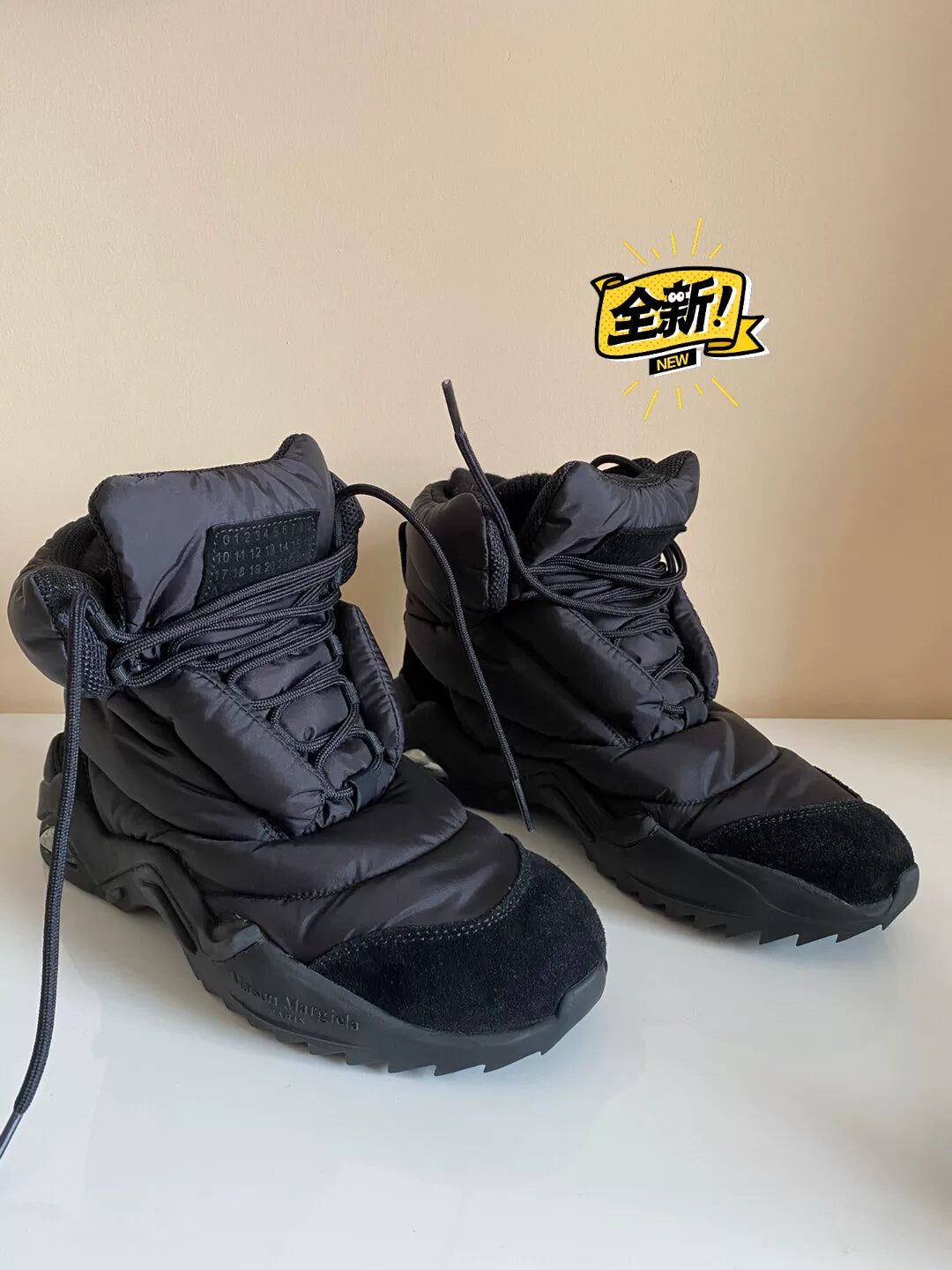 Maison Margiela Puffer High Sneaker 'Black'  size 40/US 7.5