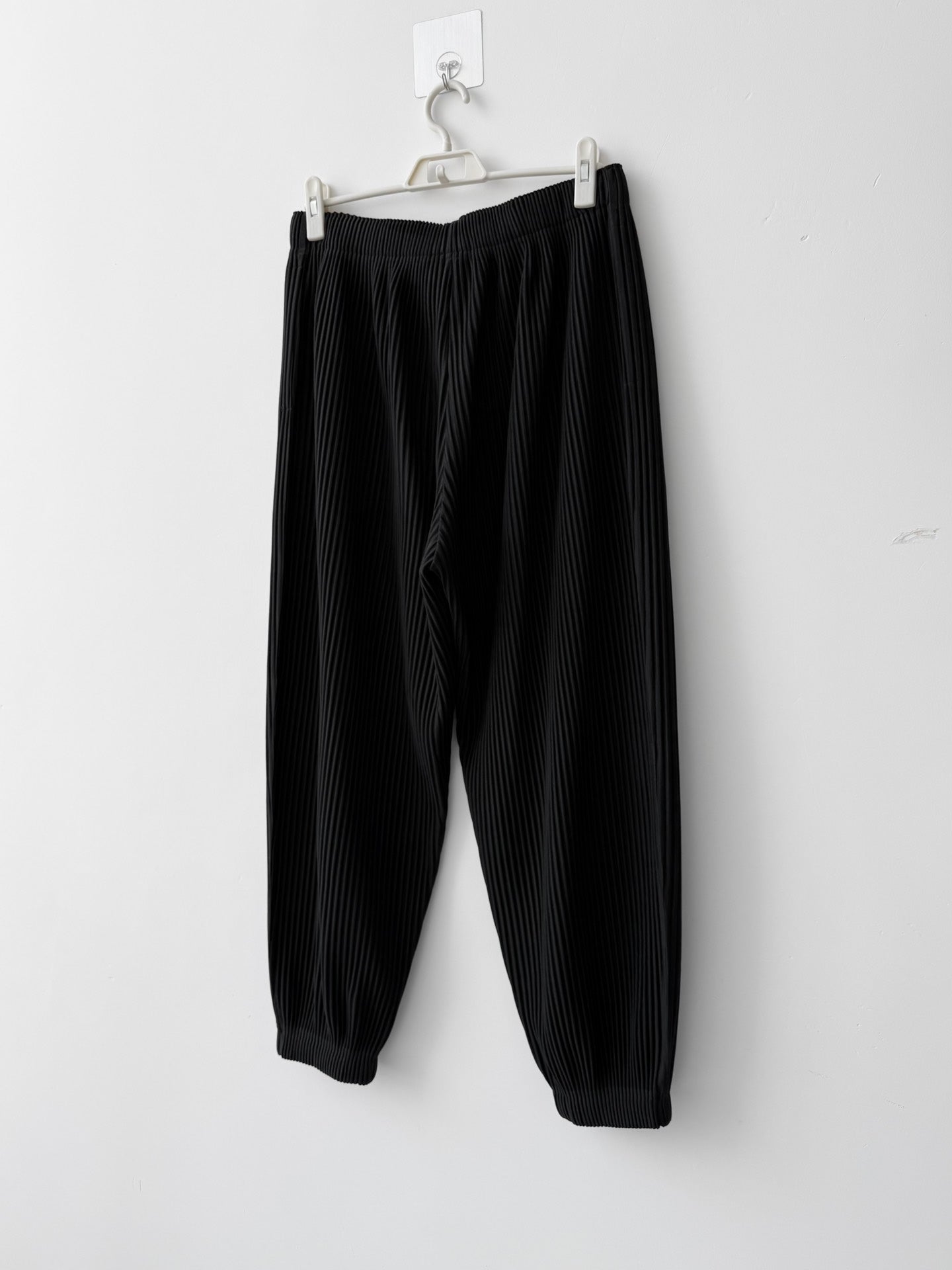 Homme Plissé Issey Miyake Pleated Lantern Trousers  Black