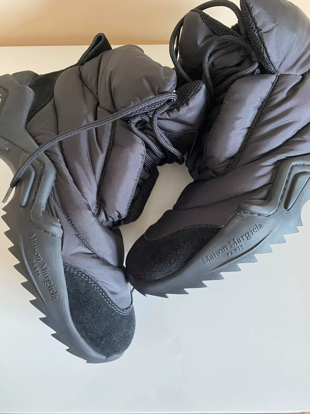 Maison Margiela Puffer High Sneaker 'Black'  size 40/US 7.5