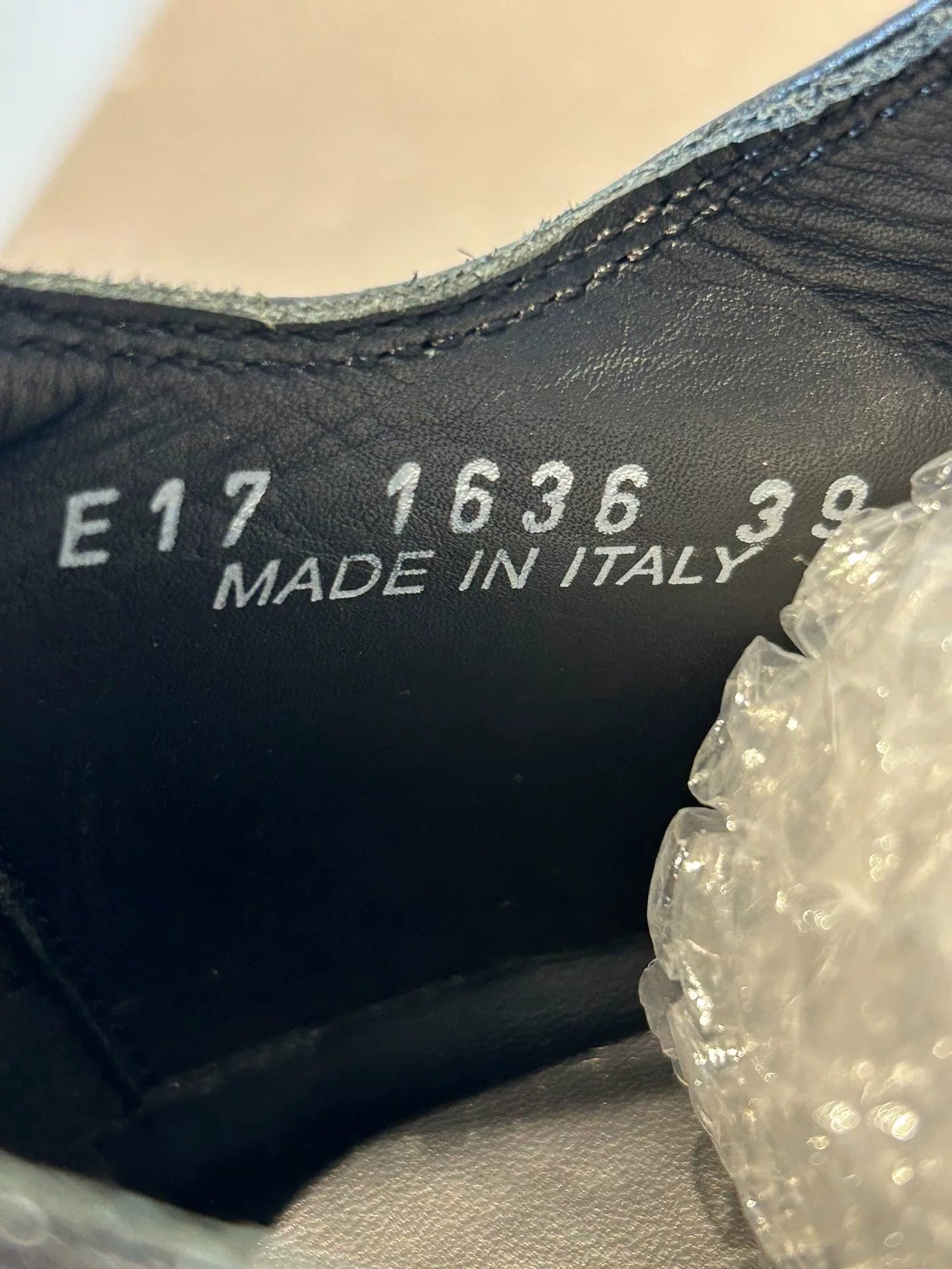 Rick Owens Mainline Leather Low-Top "Ramones" Sneakers