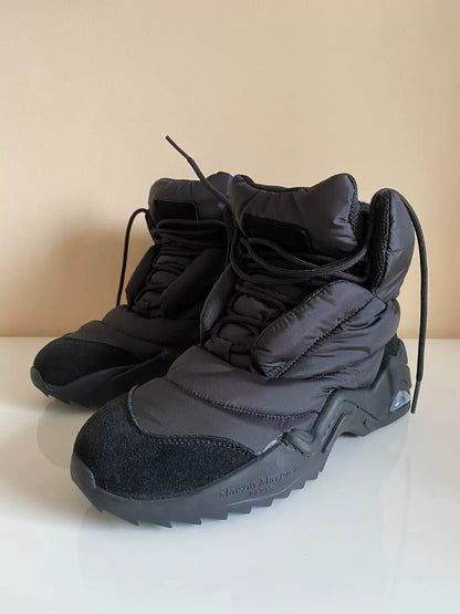 Maison Margiela Puffer High Sneaker 'Black'  size 40/US 7.5