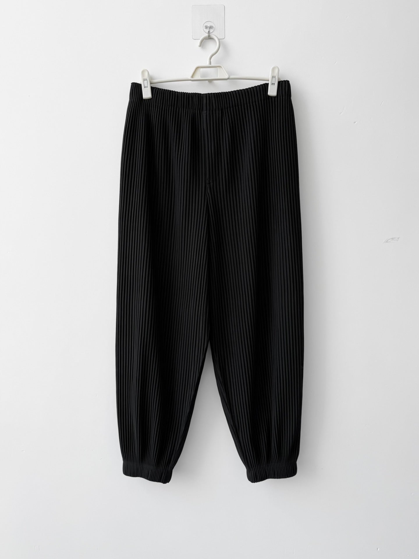 Homme Plissé Issey Miyake Pleated Lantern Trousers  Black
