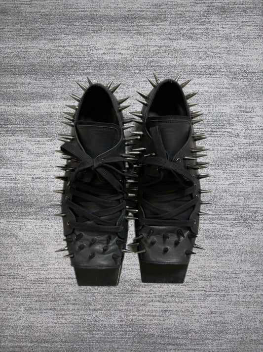 The Old Curiosity Shop "Spiked Hog-Toe" Leather Shoes